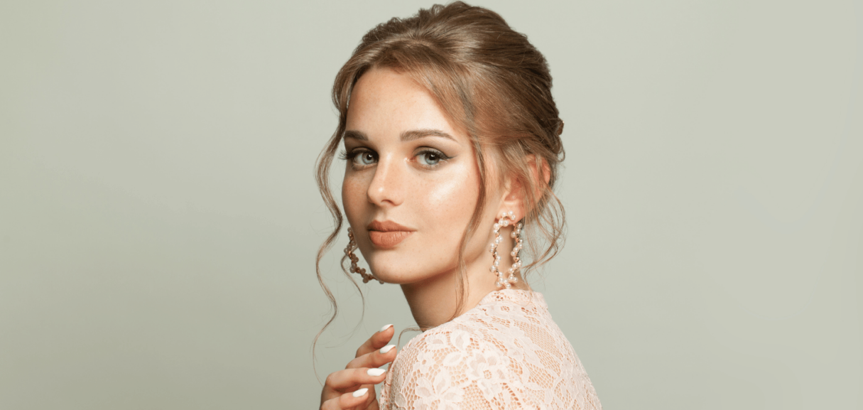 Blog inner thumb : Dollface Cosmetics & Academy